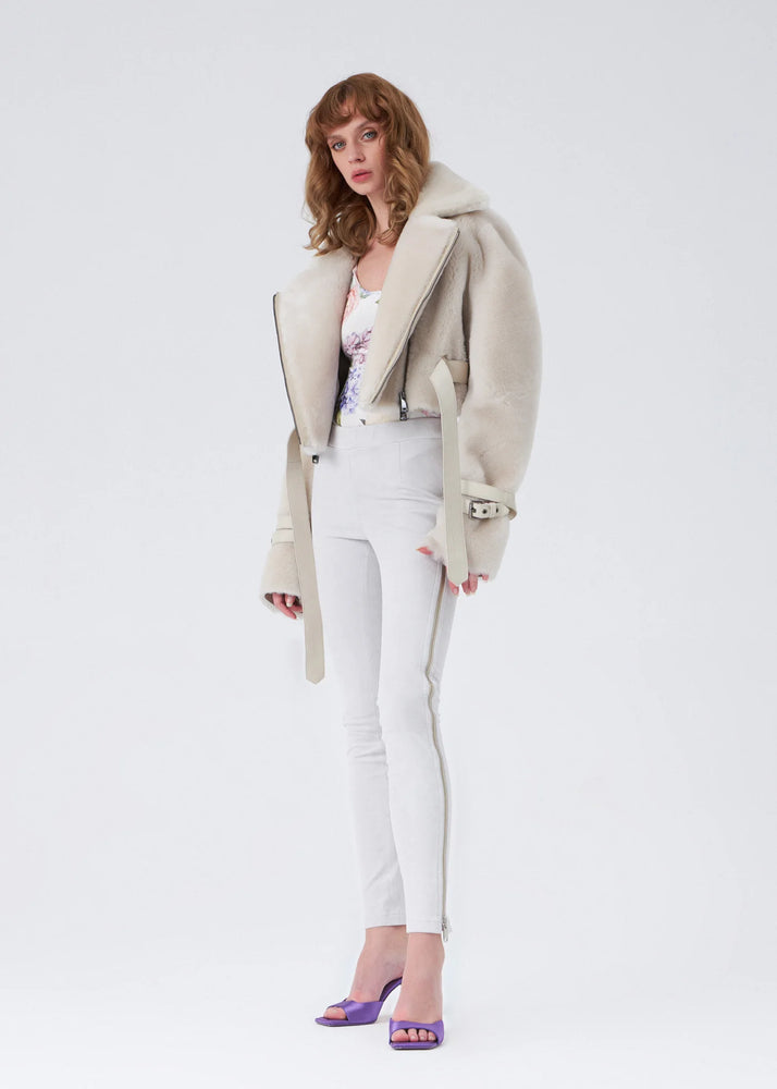
                  
                    Ebba Suede Leather Stretch Pants
                  
                