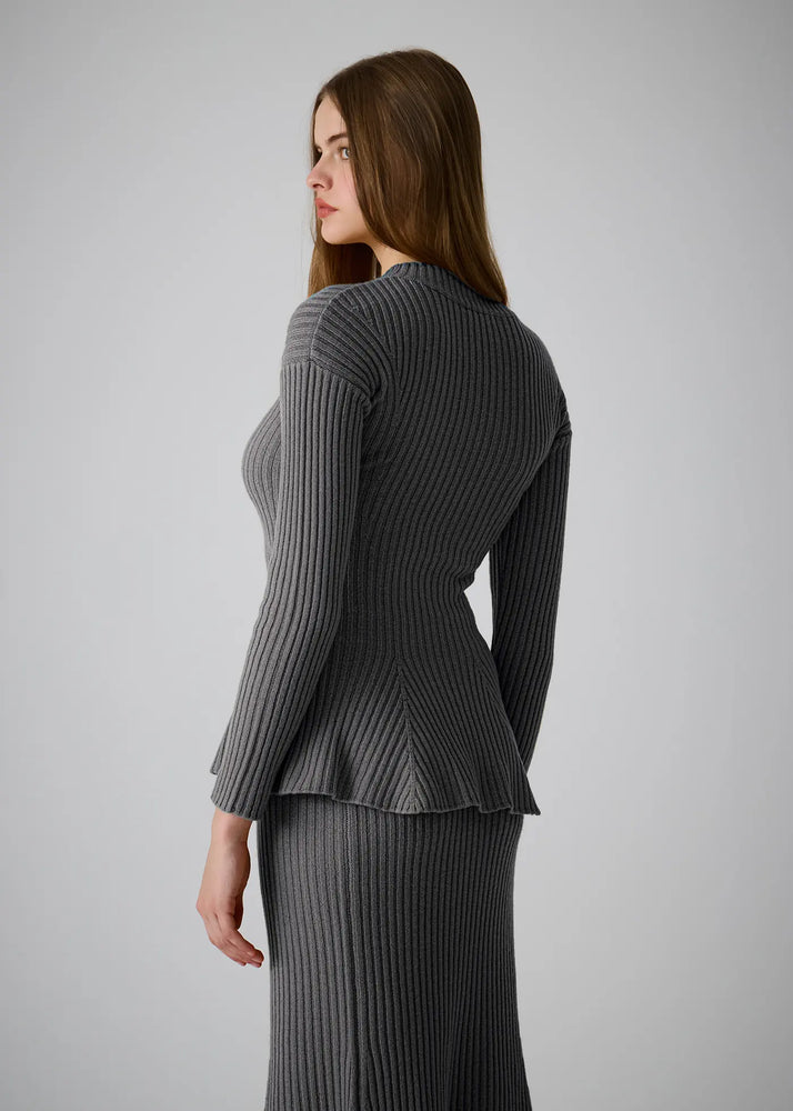 
                  
                    Anna cashmere jumper gray
                  
                