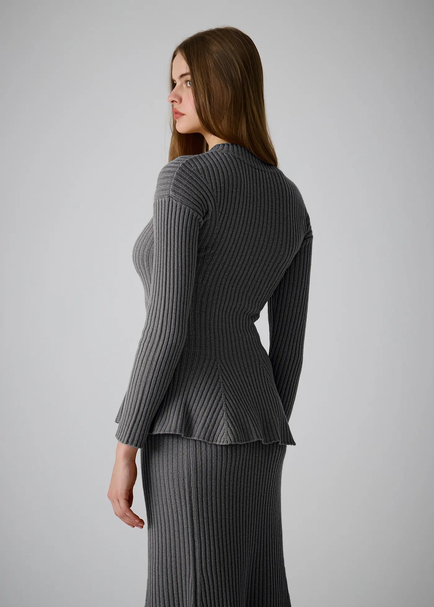 
                  
                    Anna cashmere jumper gray
                  
                