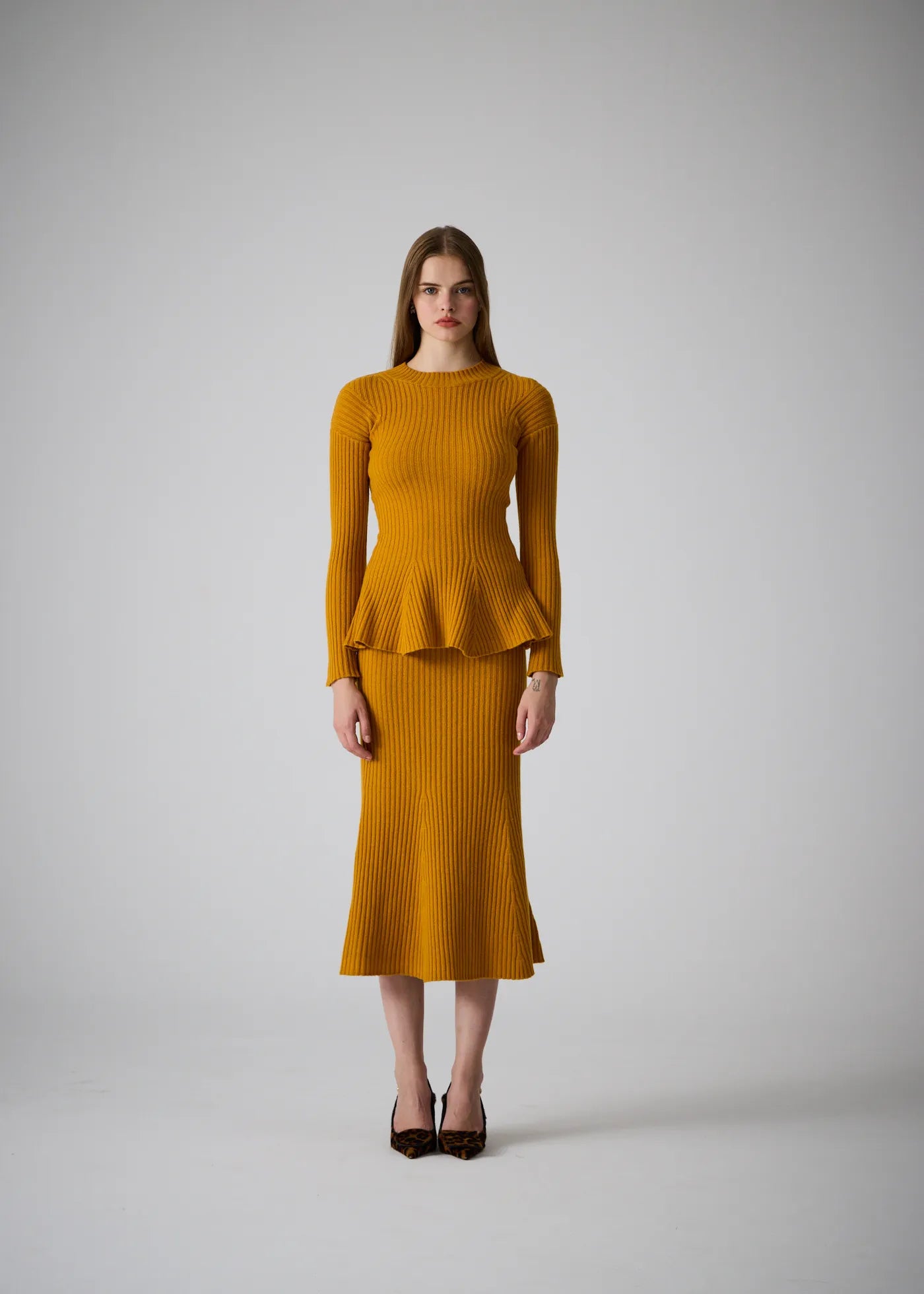 
                  
                    Vita cashmere skirt Mustard
                  
                