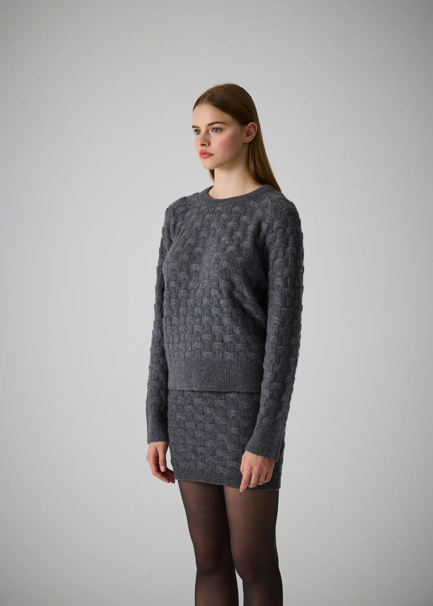 
                  
                    Alla cashmere mini skirt gray
                  
                