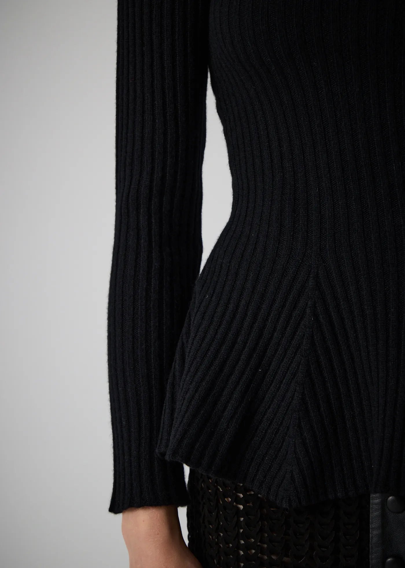 
                  
                    Anna cashmere jumper black
                  
                