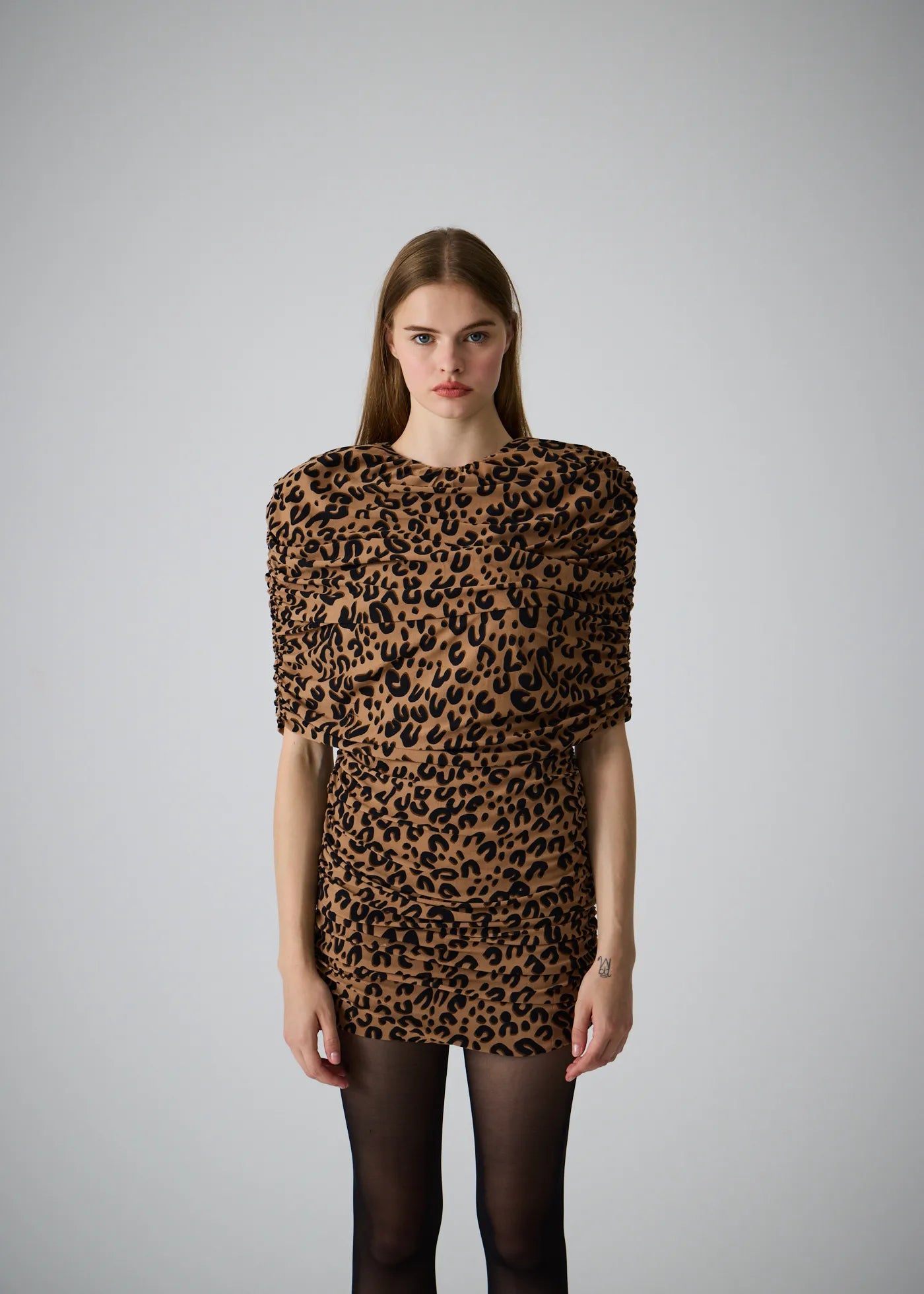
                  
                    Zeynep cape effect dress leo
                  
                