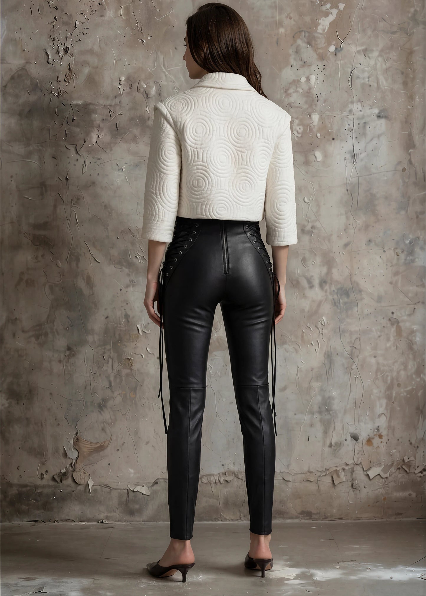 
                  
                    Sim stretch leather pants
                  
                
