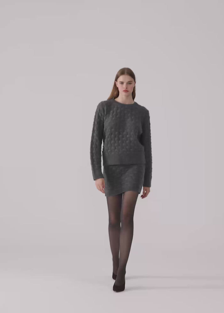 
                  
                    Load and play video in Gallery viewer, Alla cashmere mini skirt gray
                  
                