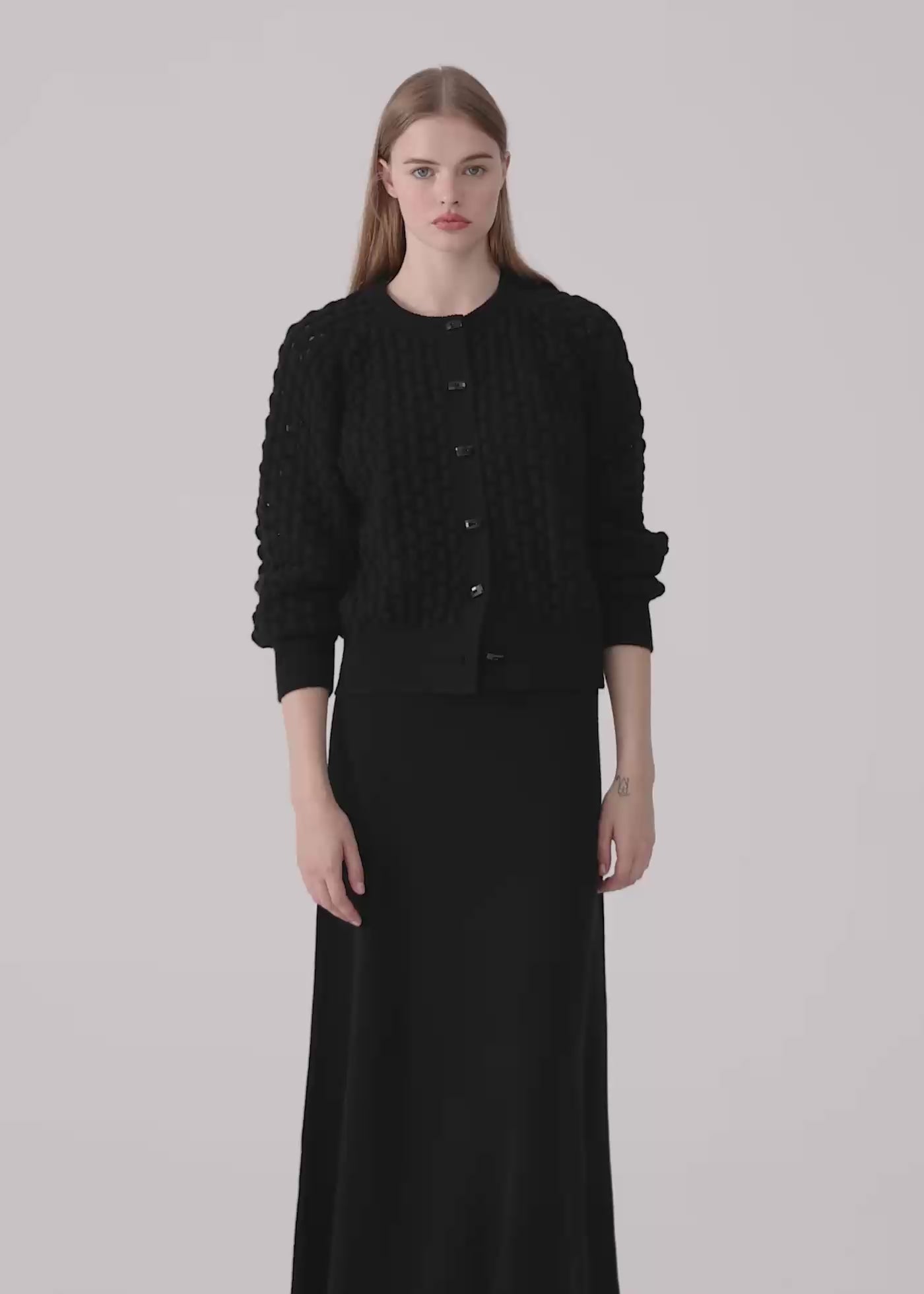 
                  
                    Load and play video in Gallery viewer, Florence Cashmere Cardigan Black
                  
                