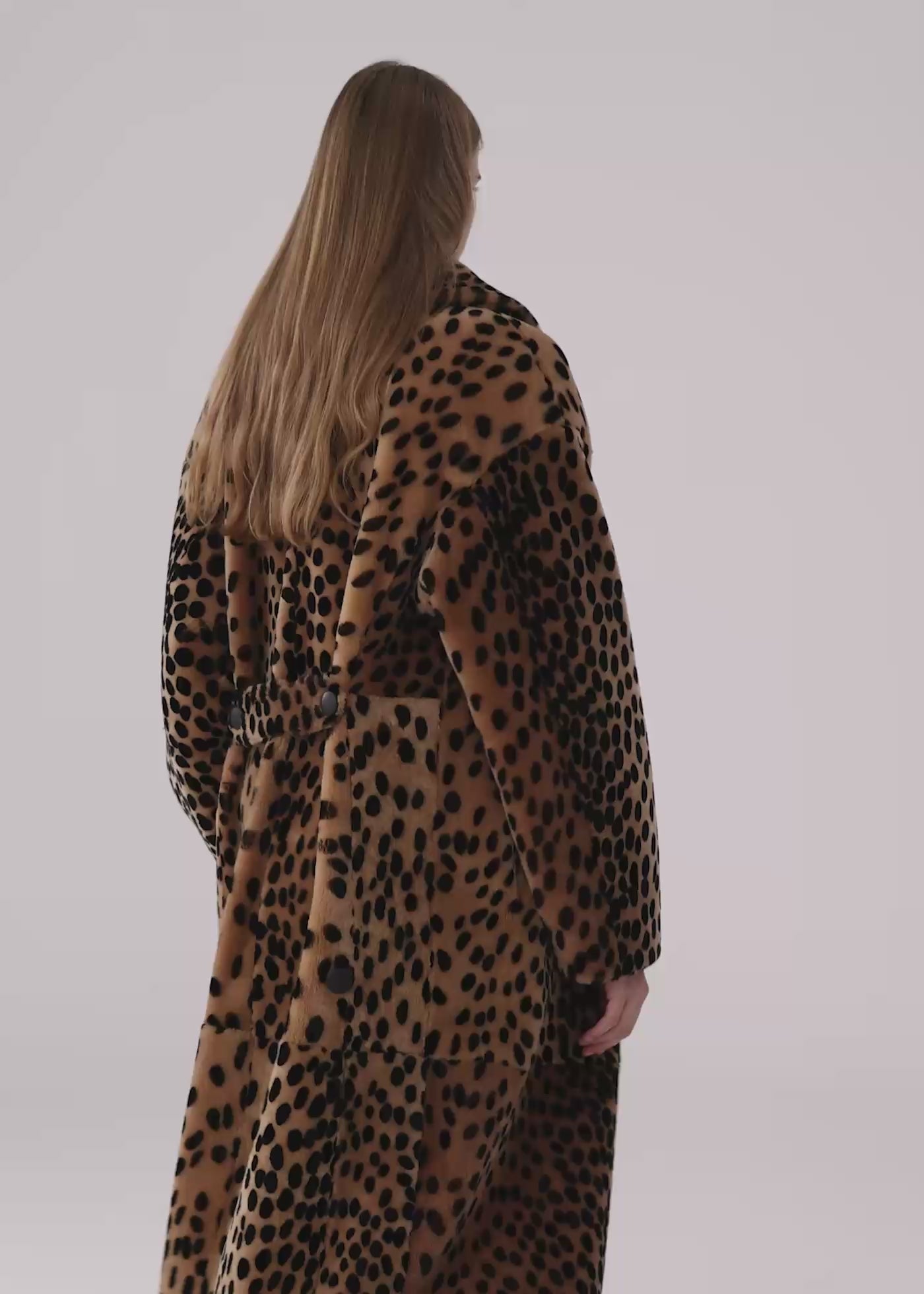 
                  
                    Load and play video in Gallery viewer, PRE-ORDER Gloria Shearling Coat
                  
                